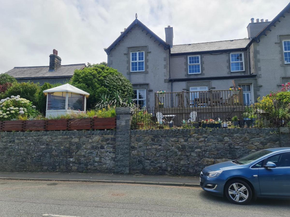 Вилла 4Br Sea View Escape-Near Snowdonia& Coastal Trails Penmaenmawr Экстерьер фото