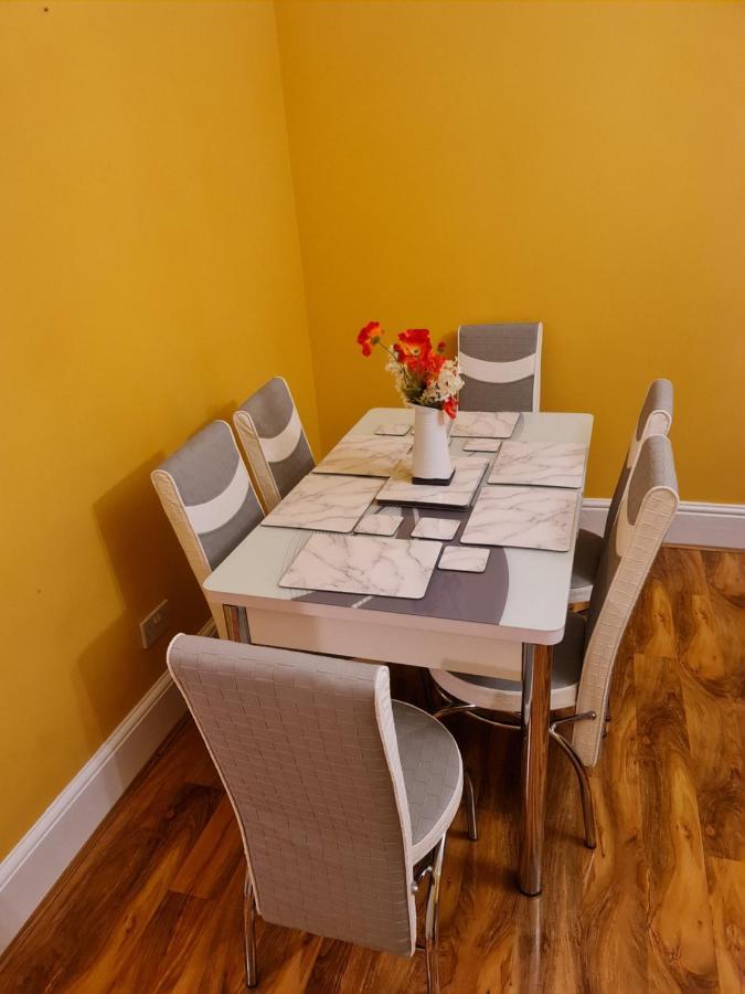 Вилла 4Br Sea View Escape-Near Snowdonia& Coastal Trails Penmaenmawr Экстерьер фото